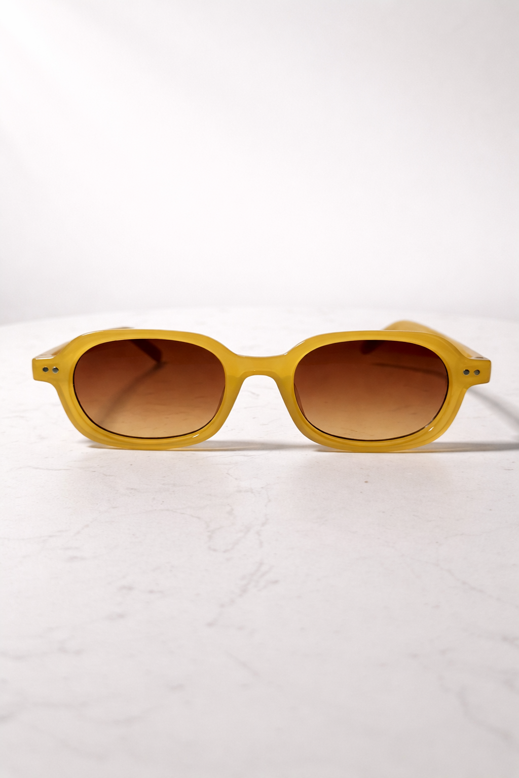 Swan Yellow