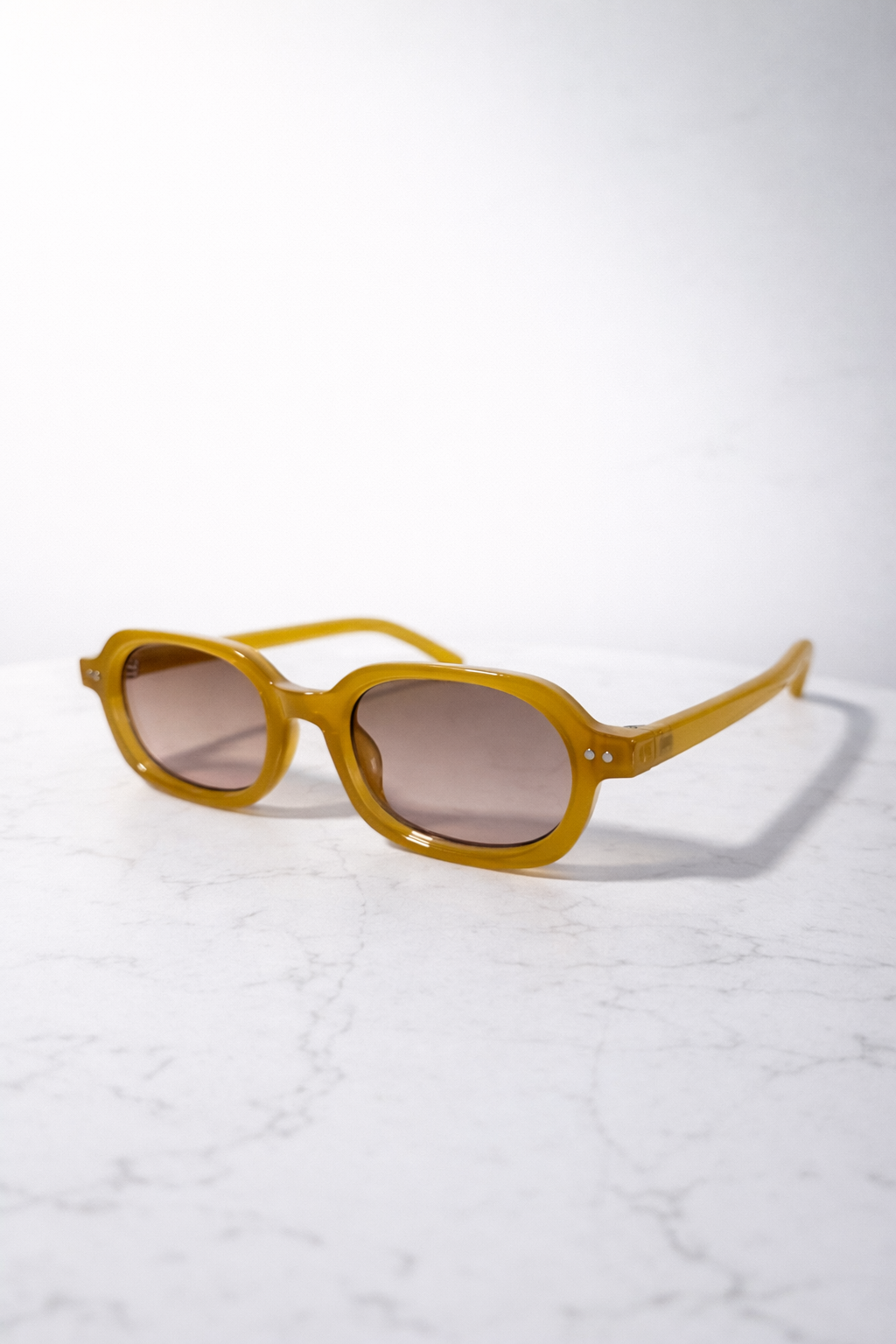 Swan Yellow